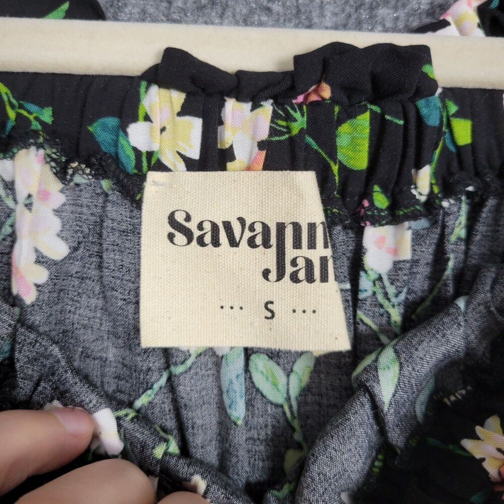SAVANNA JANE Black Floral Off Shoulder Cottagecore Whimsigoth Top SIZE SMALL - Picture 4 of 8